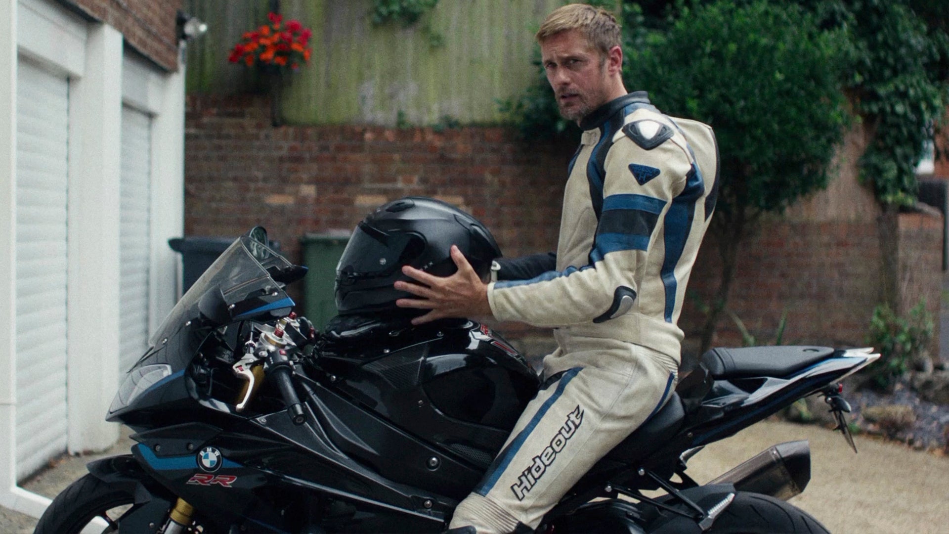 Video thumbnail for Pillion - Official Trailer