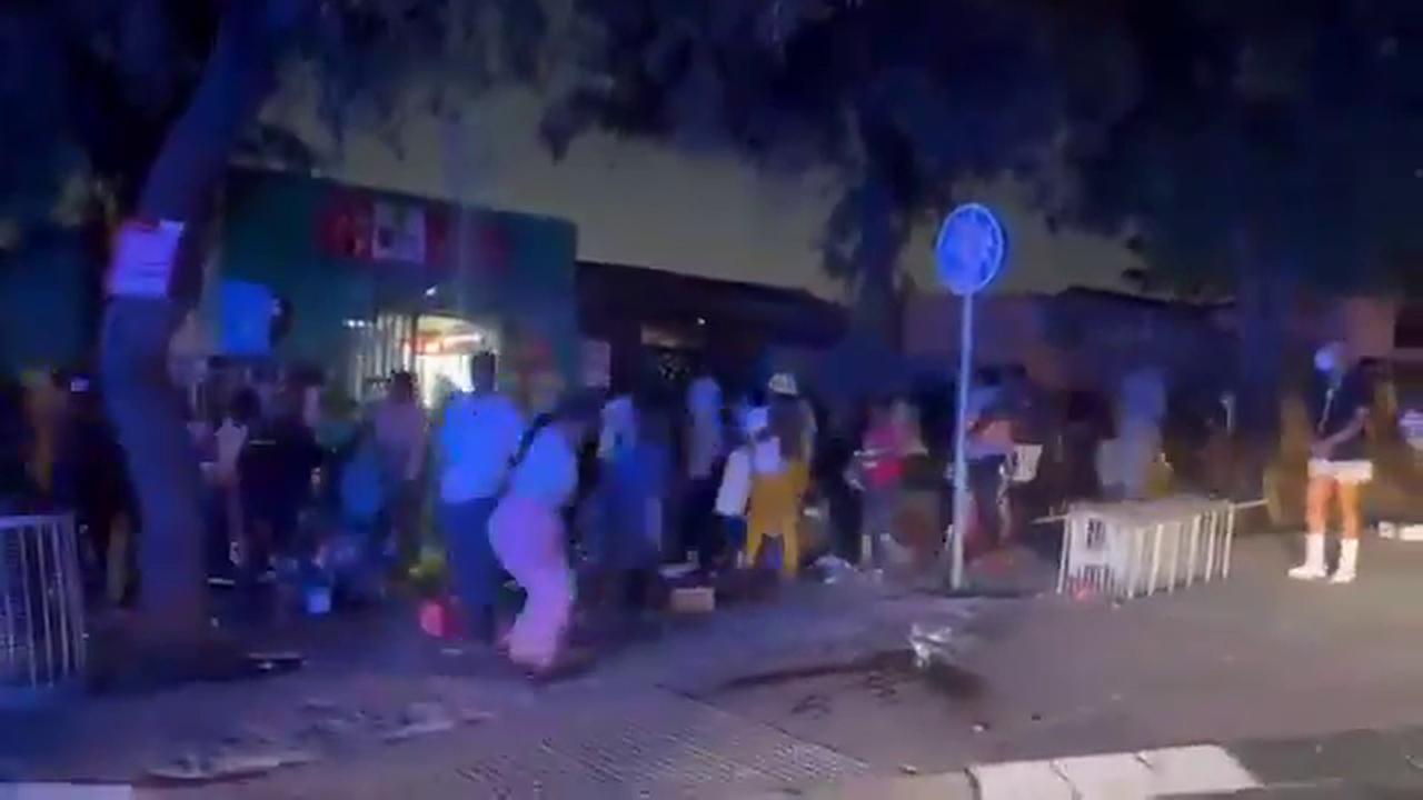 Video thumbnail for South Africa: Shops Looted as Asylum Ruling Protests Turn Violent in Soweto.