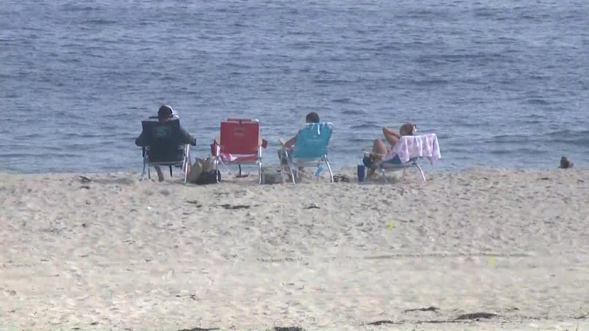 Video thumbnail for Southampton Village reverses year-round beach parking permit proposal