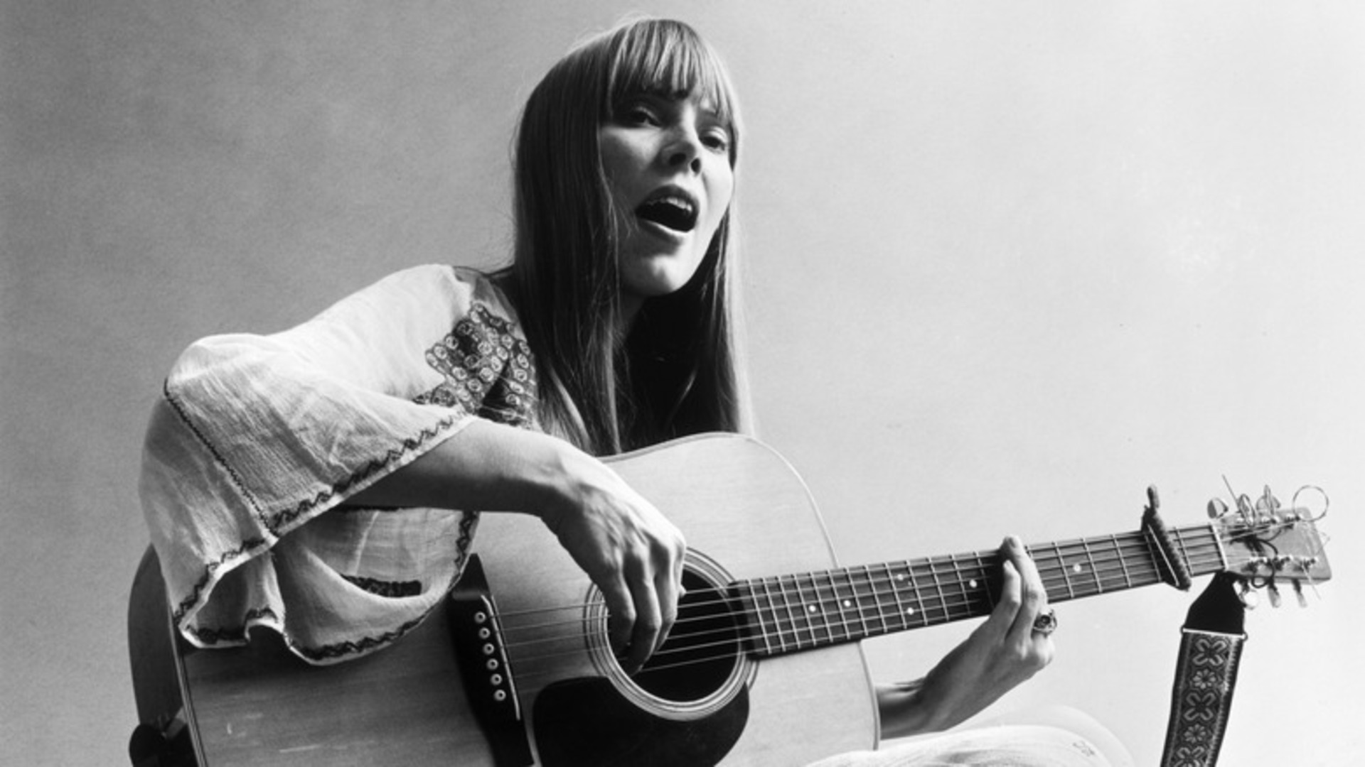 Video thumbnail for At Just 23, Joni Mitchell Penned One Of The Most-Covered Songs In Folk Rock History