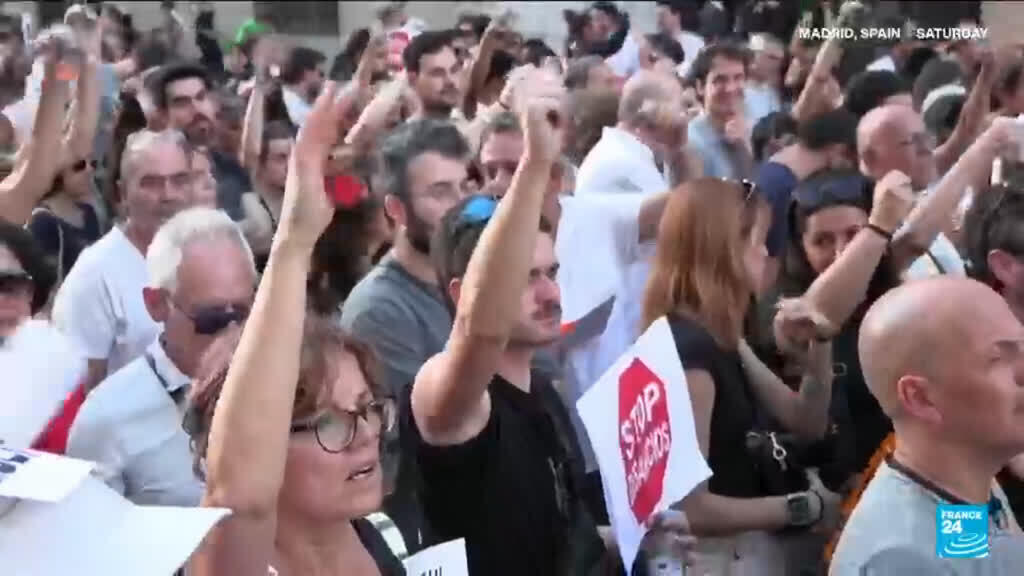 Video thumbnail for Housing crisis fuels Madrid protest