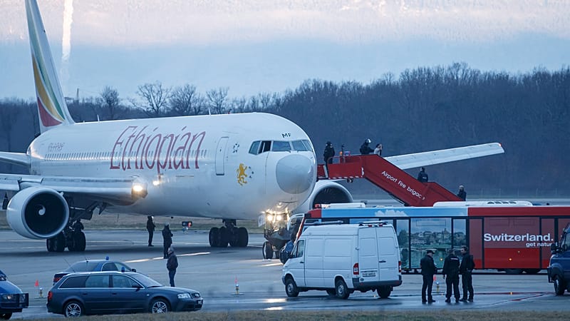 Video thumbnail for Construction gets underway in Ethiopia on 'Africa's biggest airport'