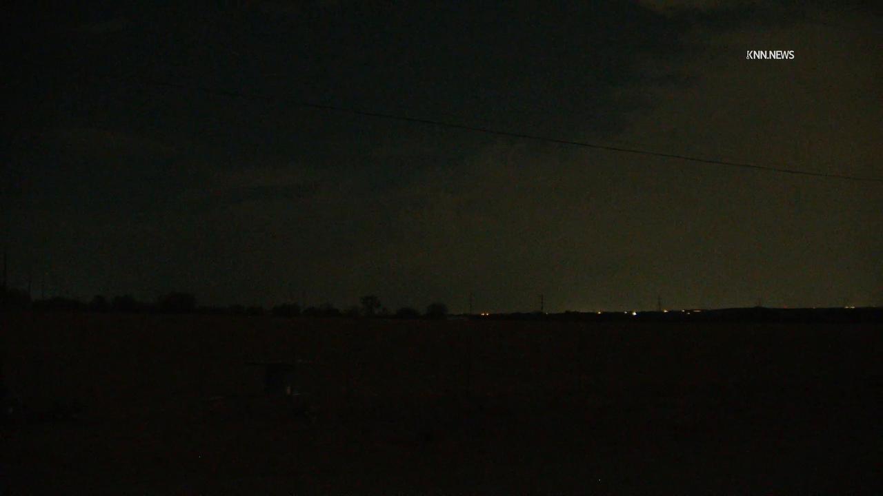 Video thumbnail for US, Dallas: Justin Storm Brings Heavy Lightning.