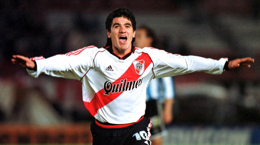 Video thumbnail for Todos los goles de Ariel Ortega en River
