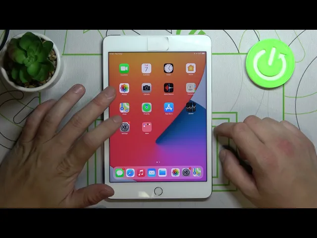 Video thumbnail for Turn On/Off Airplane Mode - APPLE iPad Mini 4 & Flight Mode