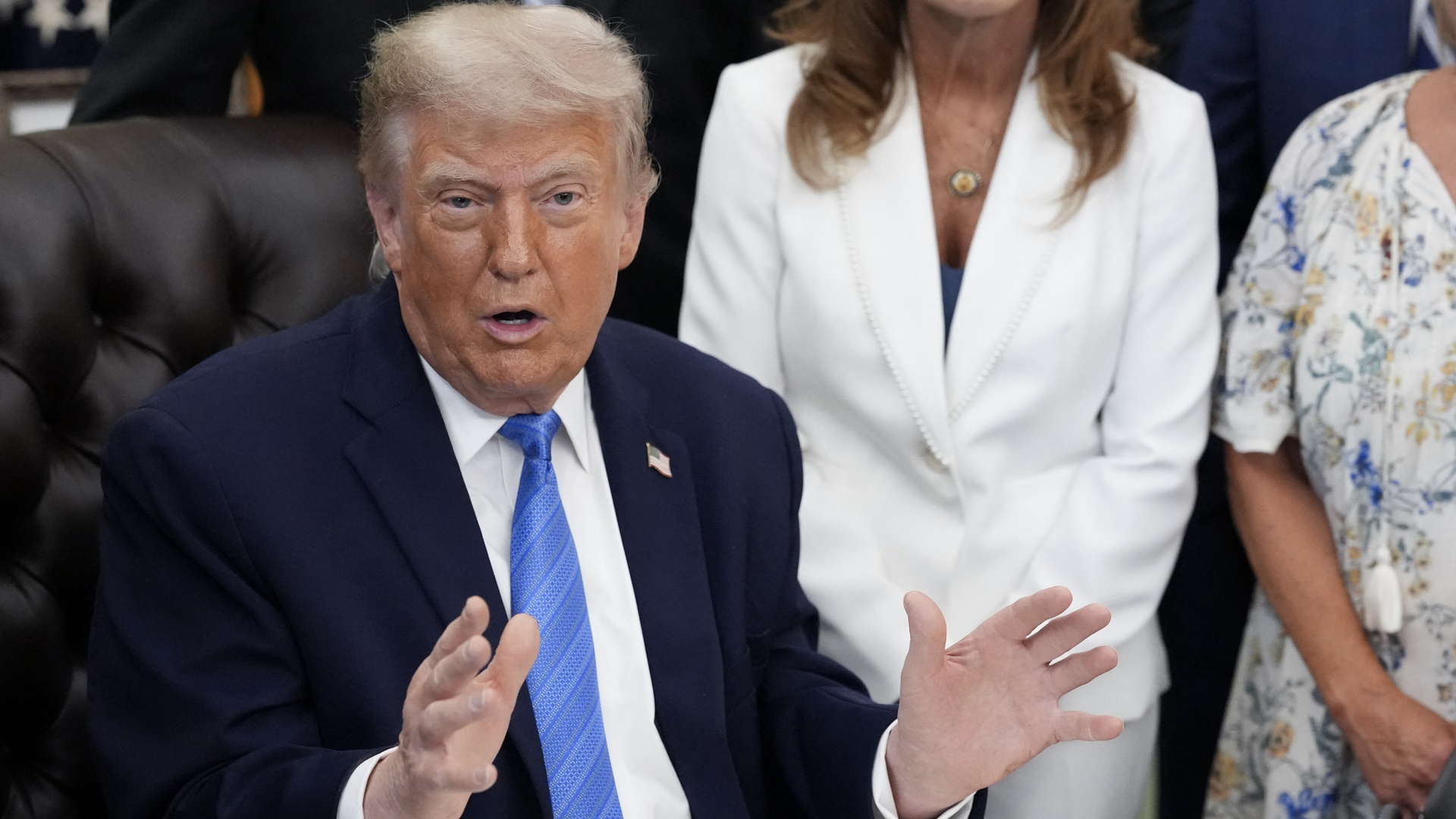 Video thumbnail for Trump cancels more Iran strikes after he says peace deal is imminent