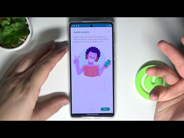 Video thumbnail for MOTOROLA Edge 20 – Open and Manage All Sound Customizations