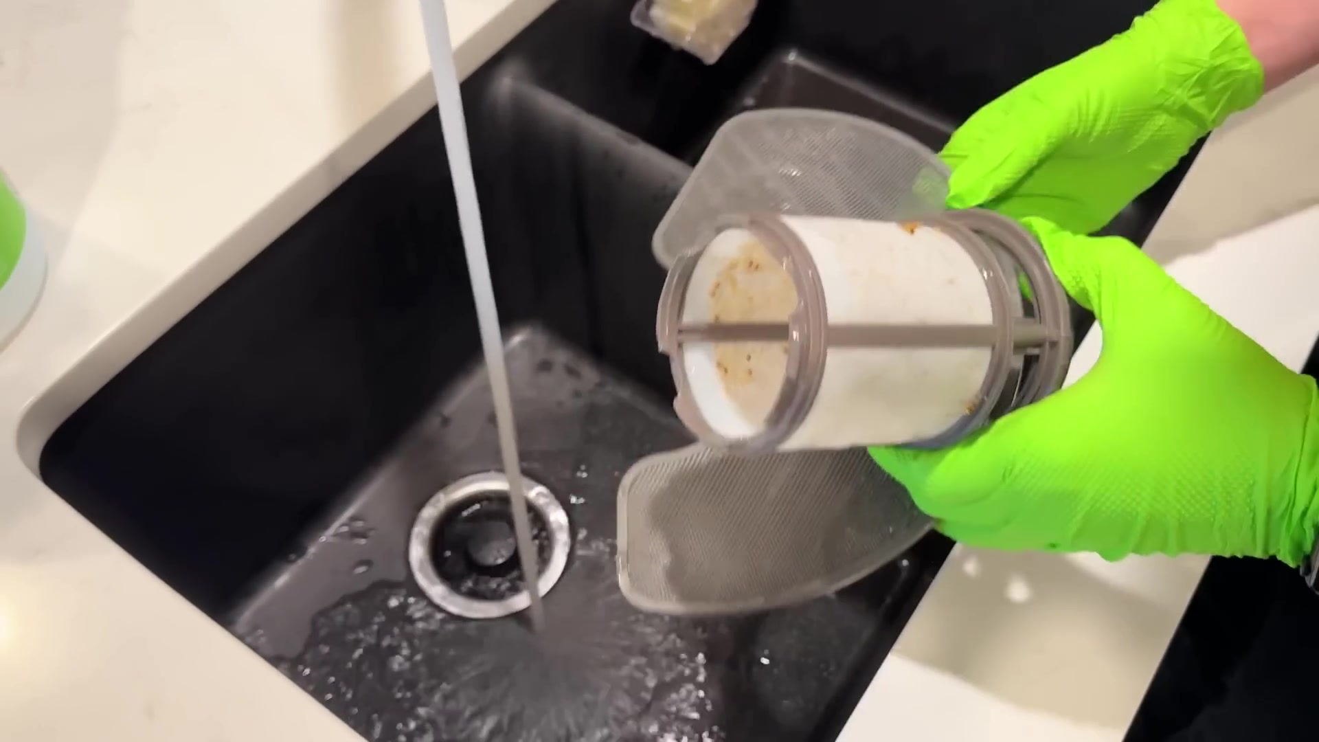 Video thumbnail for 16.The Ultimate Guide to Deep Cleaning Your Dishwasher (1080p 30fps)