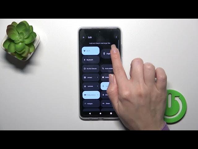 Video thumbnail for How to Edit Notification Panel Shortcuts on MOTOROLA Moto G84