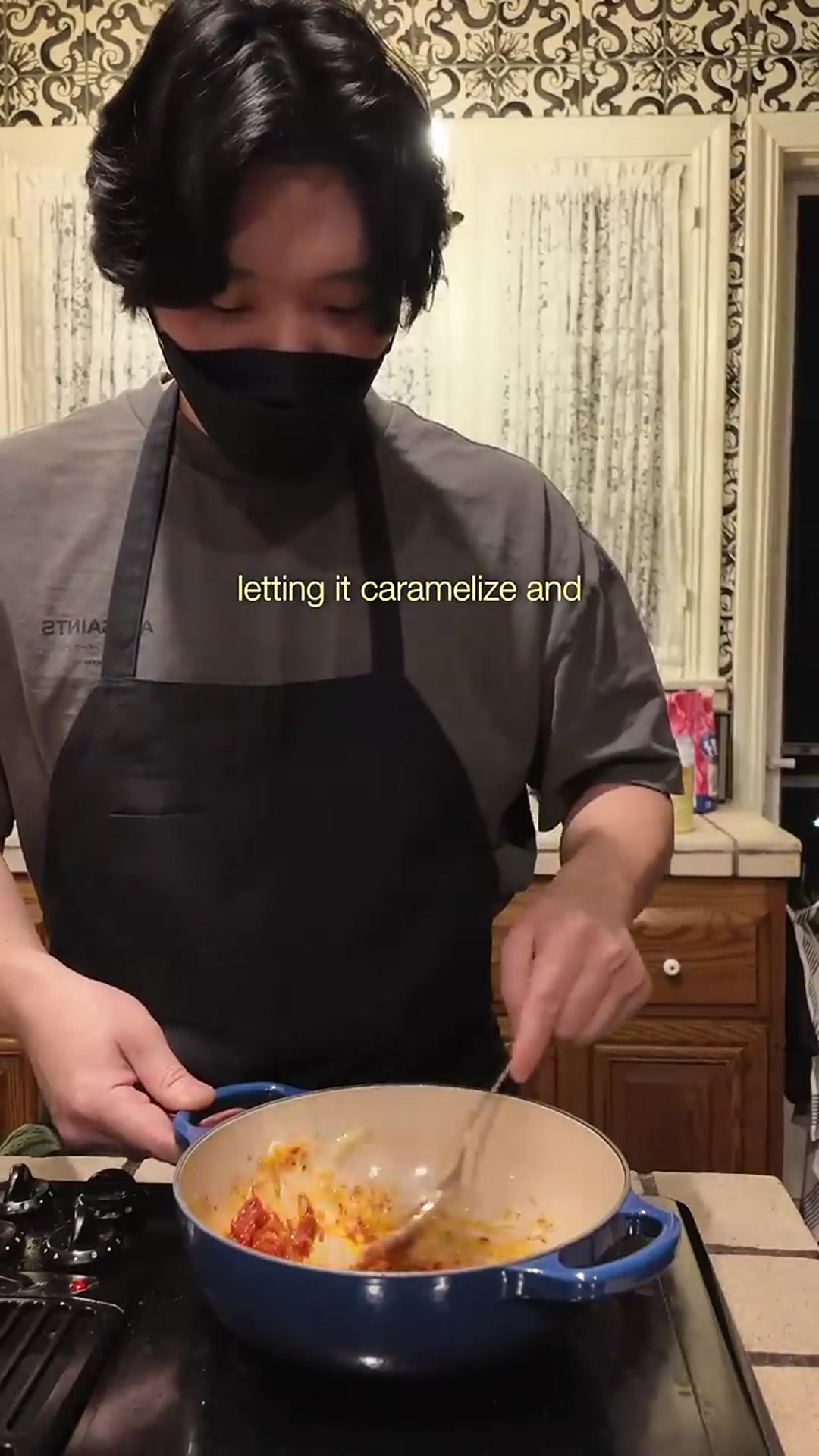 Video thumbnail for This is what I made today as a private chef. Seared scallops. Tomato zucchini sauce. Capers. Basil(720P HD)