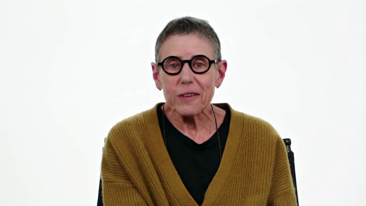 Video thumbnail for Ella McCay: Julie Kavner Talks James L. Brooks (Behind The Scenes)