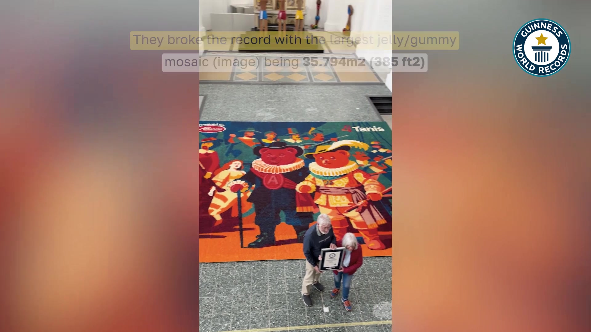Video thumbnail for Largest jelly/gummy mosaic (image) - 35.794m2 (385 ft2) by Tanis Confectionery BV