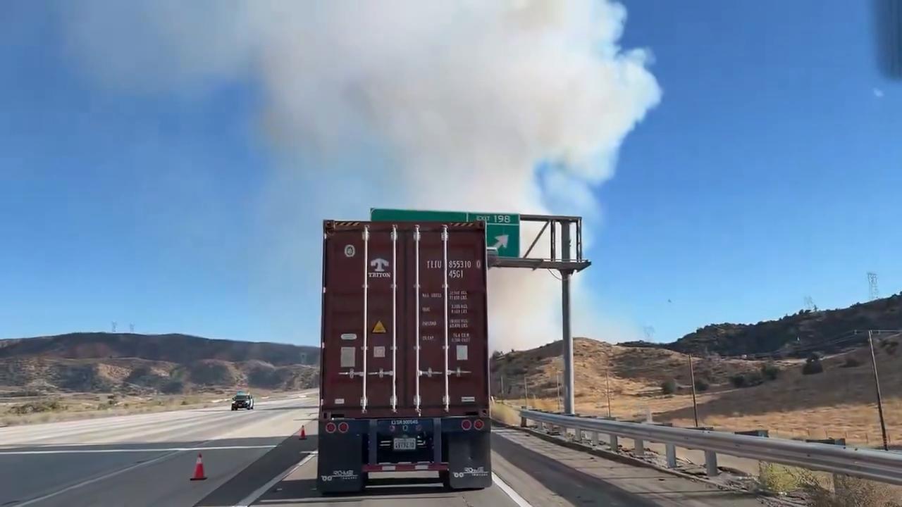 Video thumbnail for US: Evacuations Ordered as Fast-Moving Danny Fire Spreads Near Gorman, CA.