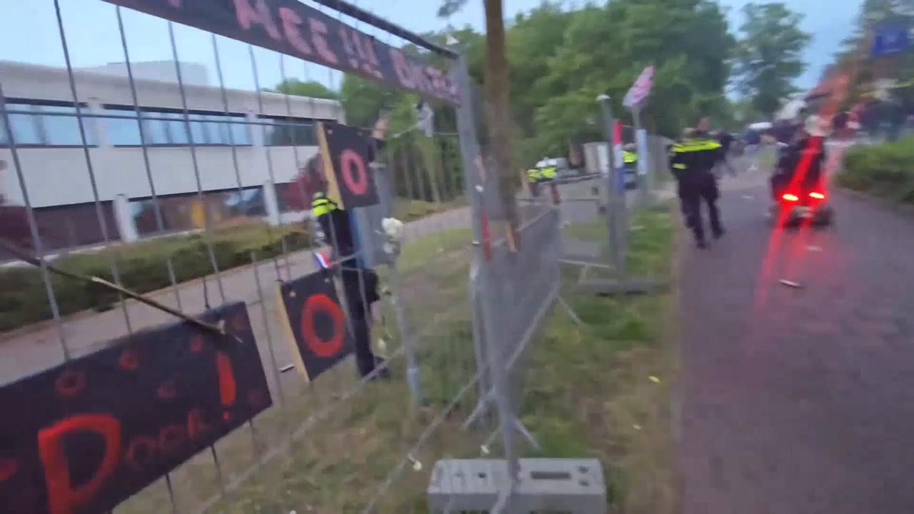 Video thumbnail for Caribbean Netherlands: Arrests made after violent protest at Dutch asylum shelter.