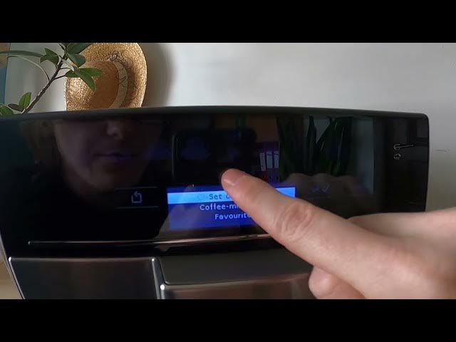 Video thumbnail for How To Factory Reset SIEMENS EQ.6 plus s.100 TE651319RW Coffee Machine - Fix Siemens Coffee Machine