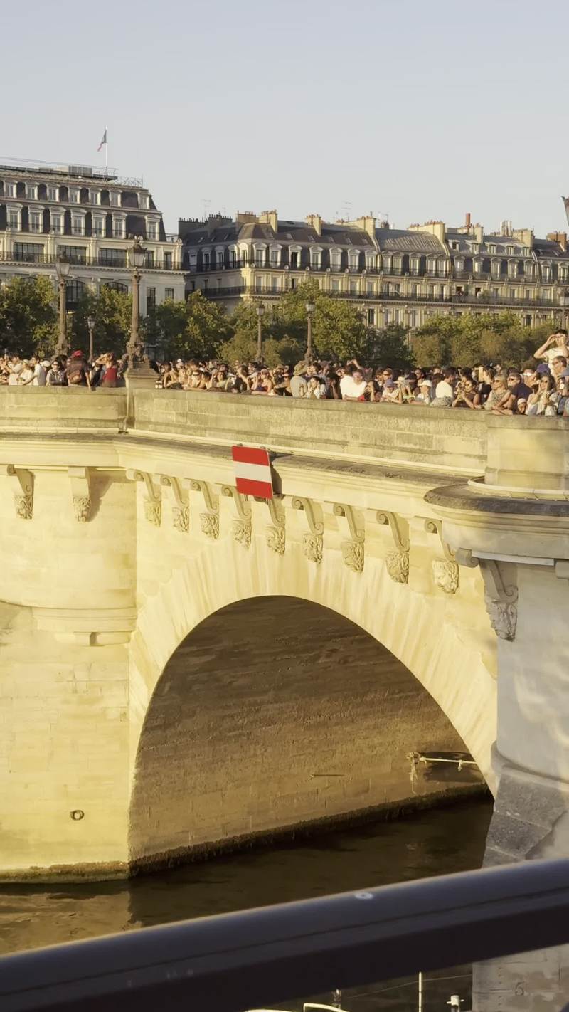 Video thumbnail for Crowds on Pont Neuf Watching a Solar Eclipse in Paris