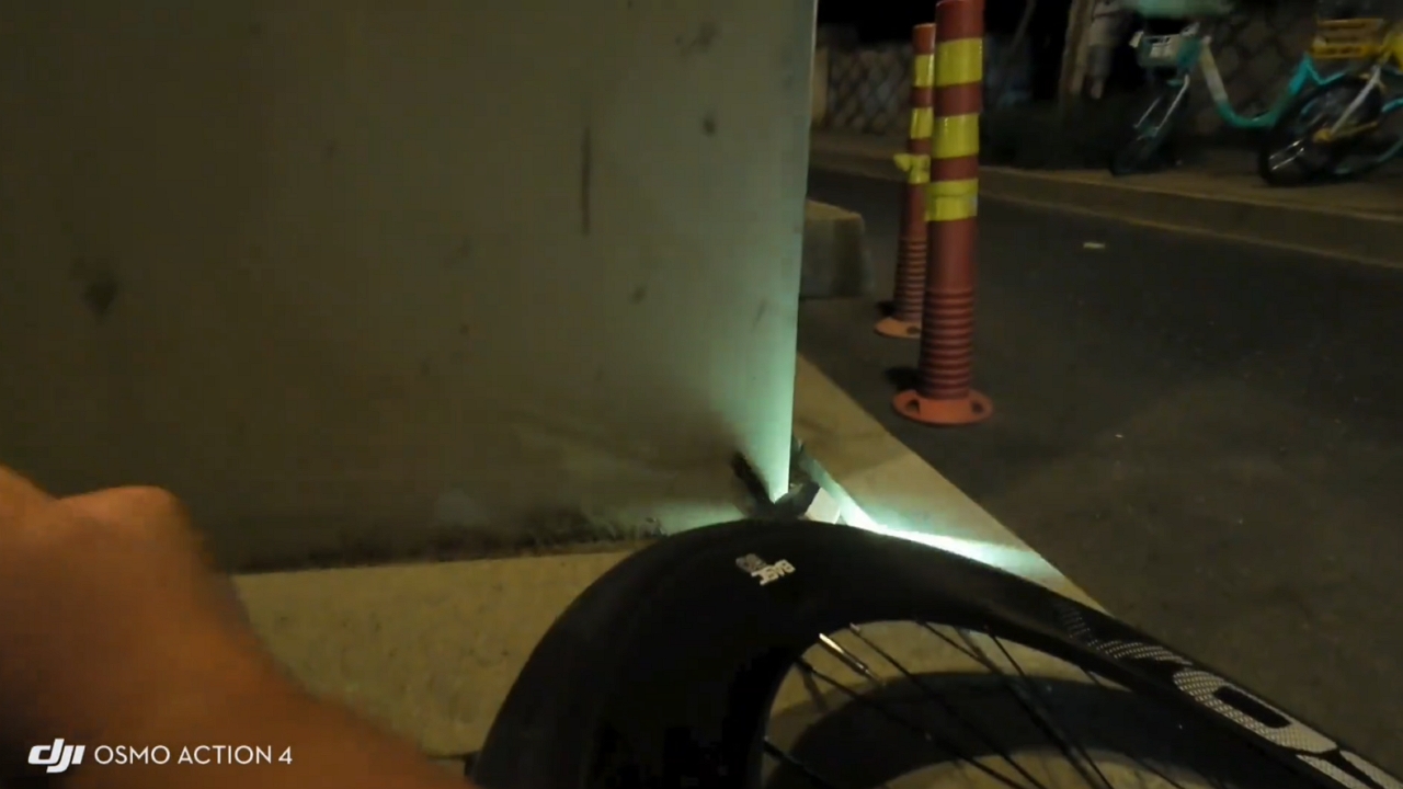 Video thumbnail for Cyclist Wipes Face, Loses Balance, and Crashes in Zhejiang