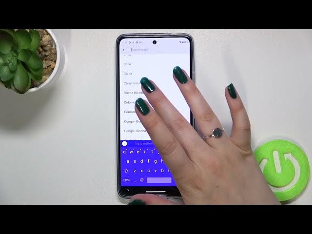 Video thumbnail for How to Change Date & Time on MOTOROLA Edge 30 - Set Up Date and Time