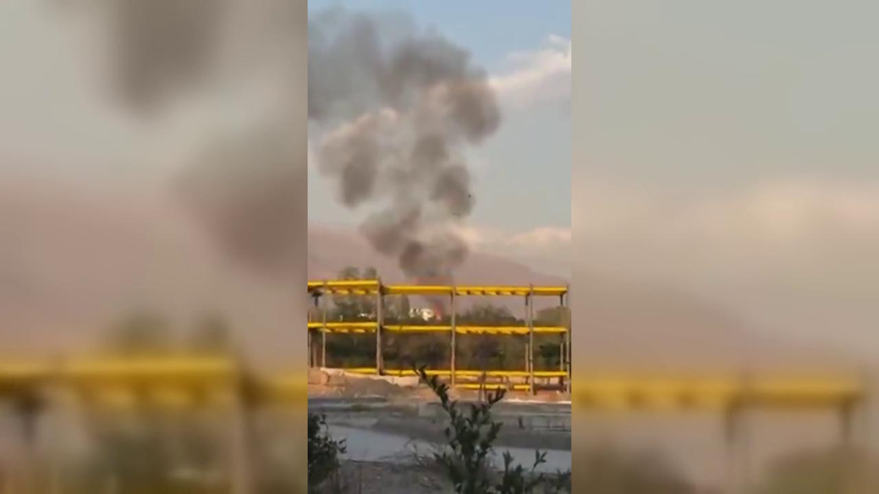 Video thumbnail for Iran: Fire Breaks Out at Tehran’s Enghelab Sports Complex.