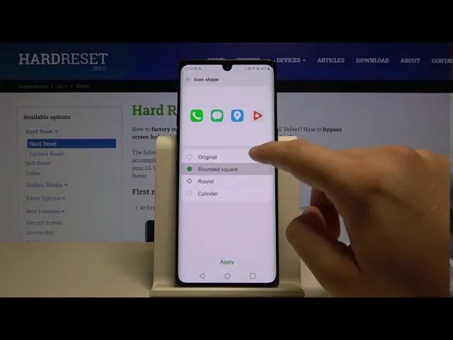 Video thumbnail for How to Change Icon Style in LG Velvet  - Customize LG Display