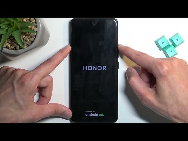 Video thumbnail for How to Wipe Cache on Honor 90 / Erase All Unnecessary Cache Data From Your Smartphone