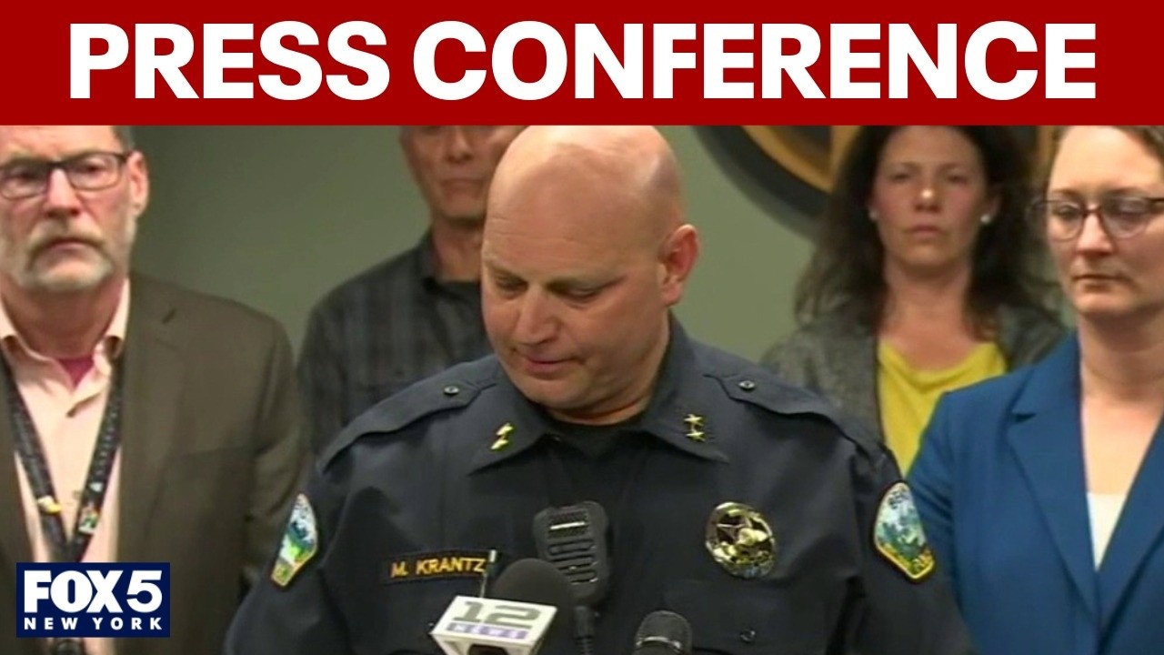 Video thumbnail for Press conference on fatal school shooting in Oregon