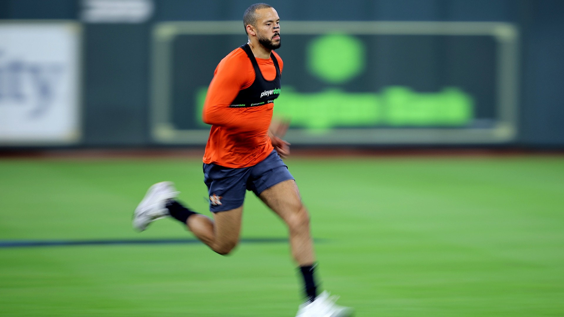 Video thumbnail for Carlos Correa's Potential Return Boosts Astros in September