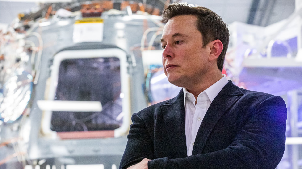 Video thumbnail for Musk Eyes Space Sunshade Concept, Stoking Energy Debate