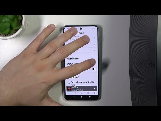 Video thumbnail for How to Enable / Disable Status Light in Sonos 5?
