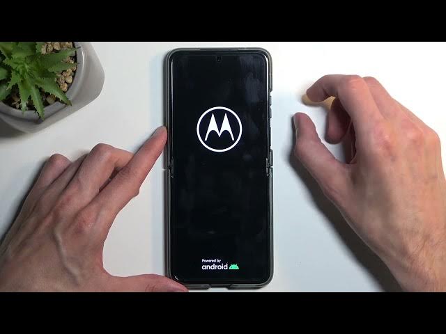 Video thumbnail for How to Open Recovery Mode on MOTOROLA Razr 40