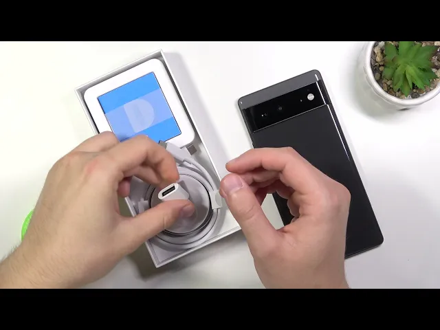 Video thumbnail for Does Google Pixel 6 have 3.5 mm Jack Adapter in Box Set?