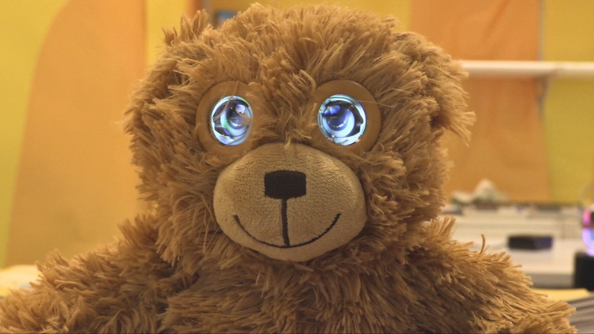 Video thumbnail for AI-powered toys and games dominate Asia’s largest toy fair in Hong Kong