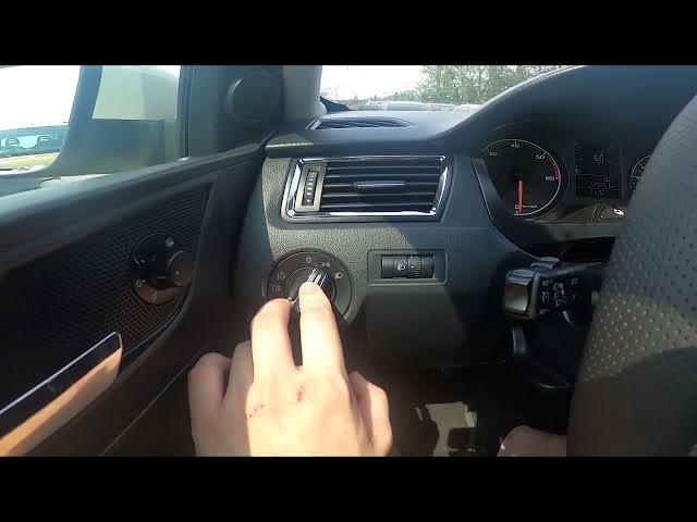 Video thumbnail for How to Enable or Disable Position Lights in Seat Toledo IV ( 2012 – 2018 )