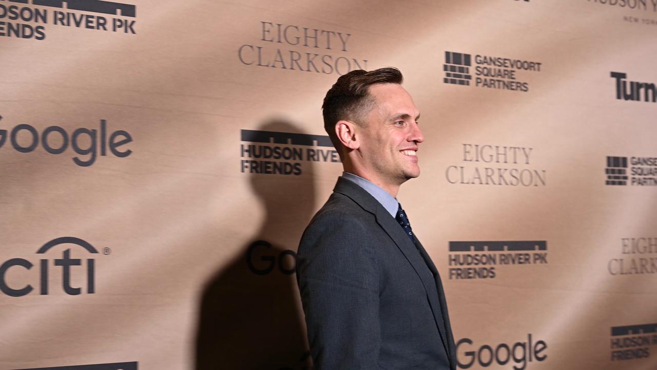 Video thumbnail for NY: Hudson River Park Friends 2026 Gala - Arrivals 11.