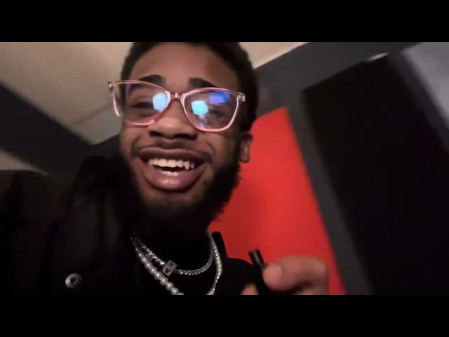 Video thumbnail for LeekyBandzTV: In-studio vlog with @Gnut.300