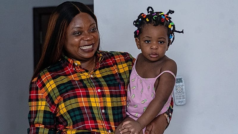 Video thumbnail for Pressure to have baby boys outweighs Congolese women's health concerns