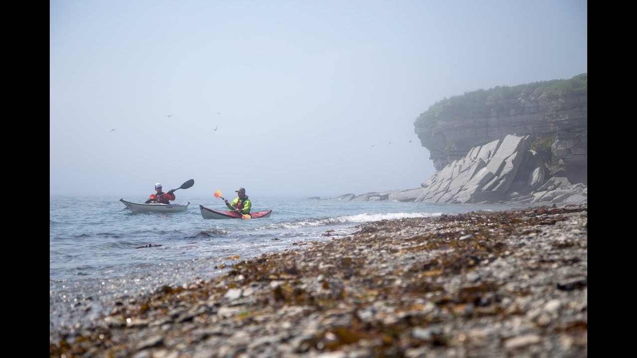 Video thumbnail for Sea Kayaking & Stand Up Paddling Côte-Nord | Paddle Tales