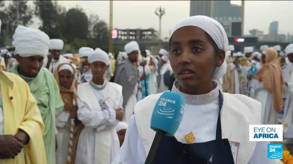 Video thumbnail for Ethiopians celebrate Meskel: Faithful call for peace amid renewed fighting
