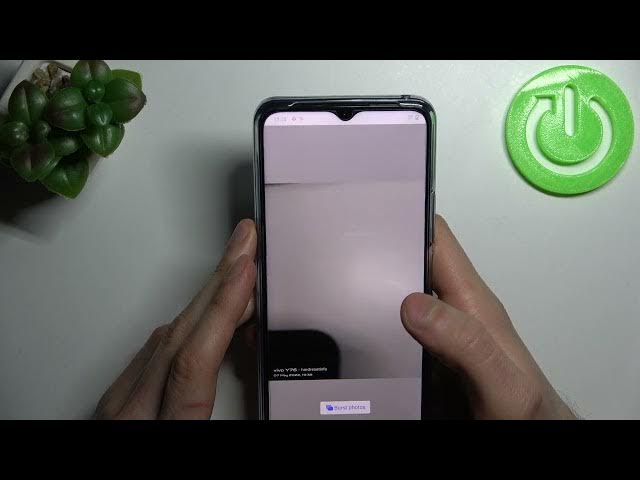 Video thumbnail for How to Activate Burst Shot in VIVO Y76 5G – Series of Pictures