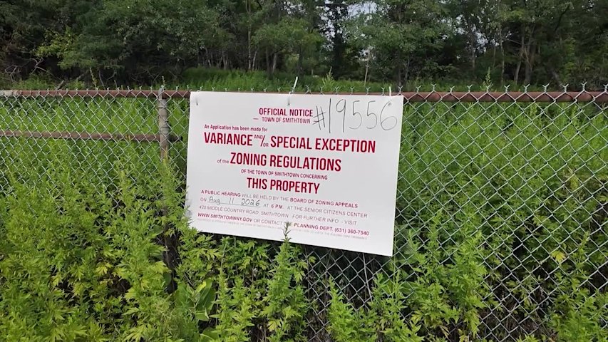 Video thumbnail for Proposed trucking facility draws concern in Kings Park
