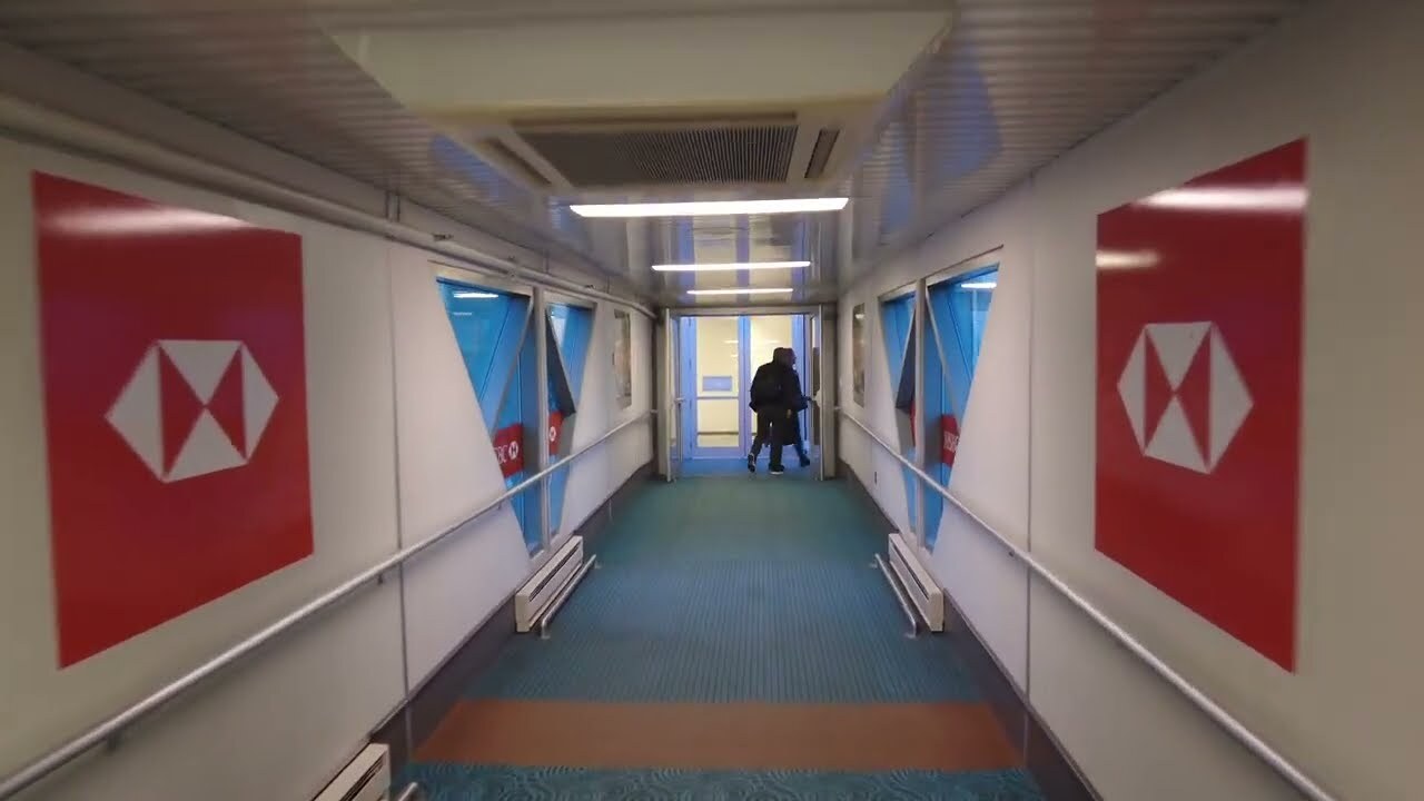 Video thumbnail for Vancouver International Airport Connection Flight