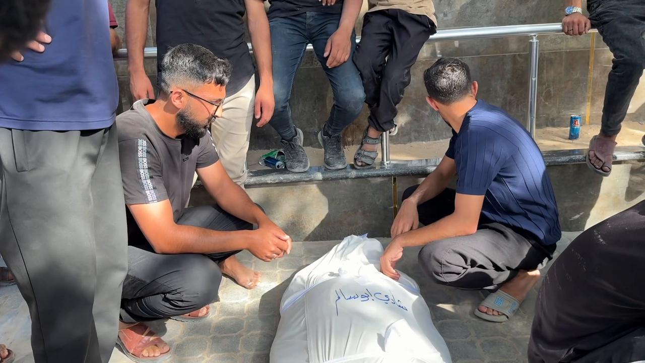 Video thumbnail for Four Killed in Gaza Jabalia Hospital strike 34.
