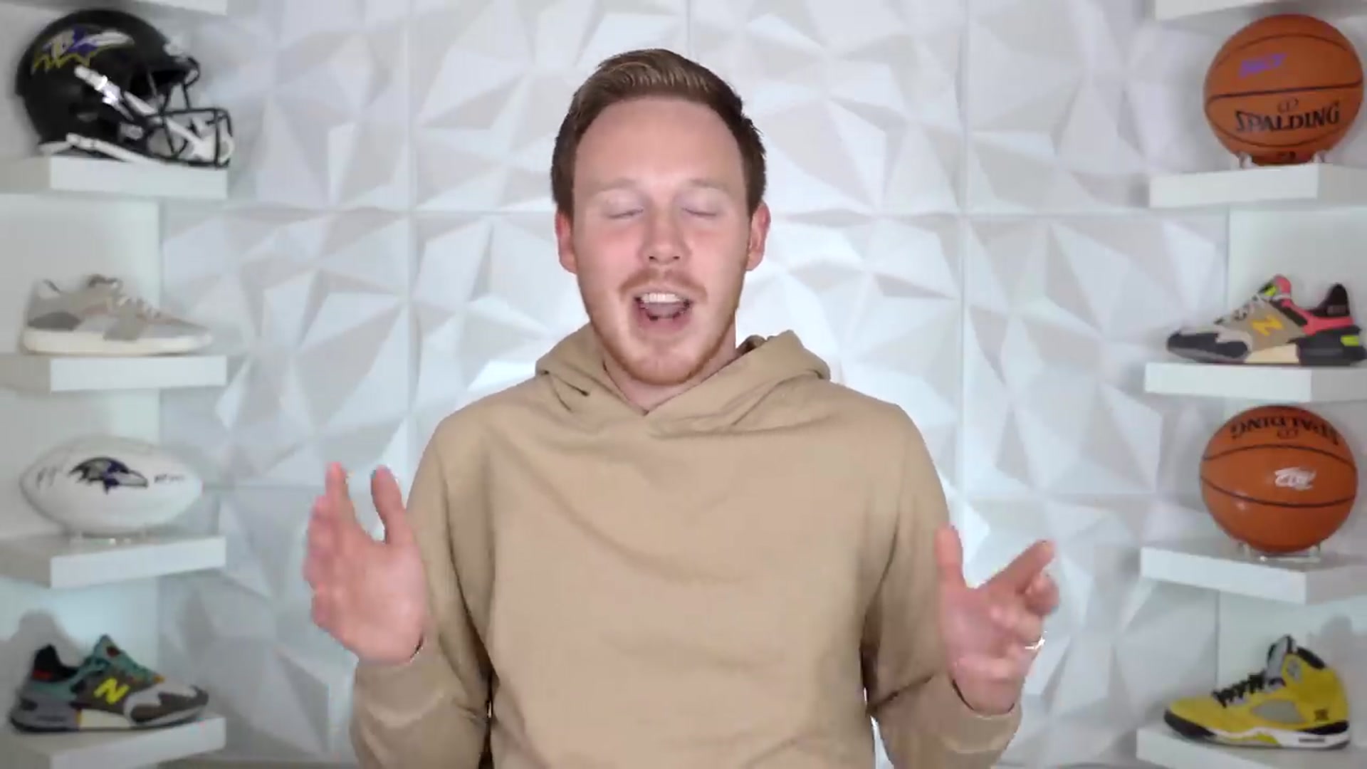 Video thumbnail for FRAGMENT Air Jordan 3s_ Air Jordan 35 _ OFF WHITE Nike Blazer Lows_ WEEKLY HEAT(720P_HD)