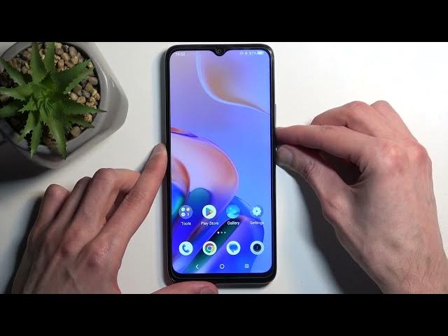Video thumbnail for How to Take & Locate a Screenshot on TCL 408