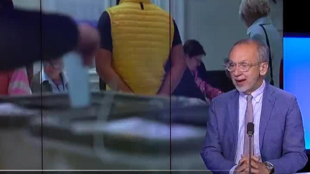 'Video thumbnail for Moldovans vote in a tense election plagued by Russian interference claims'