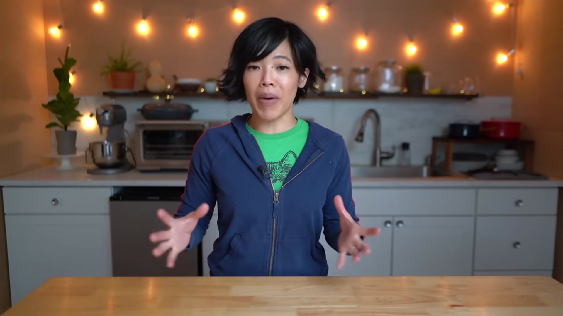 Video thumbnail for Easy Cheesecake Made With Melted Ice Cream _ Brilliant or Bogus_(720P_HD)