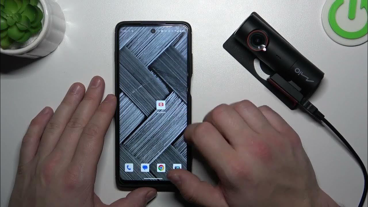 Video thumbnail for How To Change Frequency on Mio MiVue J30