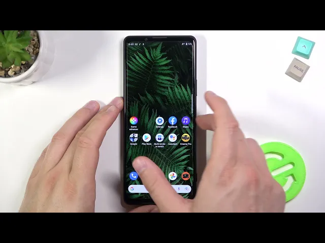 Video thumbnail for How to Change Always on Display Theme on SONY Xperia 1 III – Adjust Display Settings