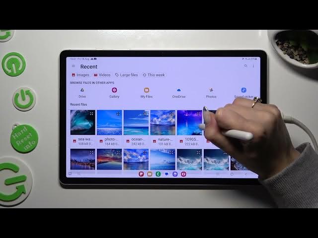 Video thumbnail for How to Attach a Photo to Your Text Message on Samsung Galaxy Tab S9 / Add Pictures to Messages