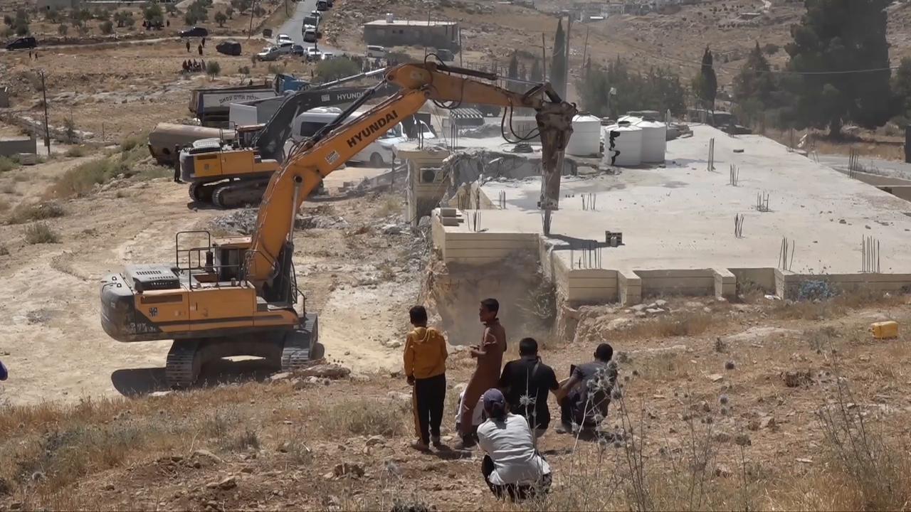 Video thumbnail for Palestine: Israeli army demolishes Palestinian home in occupied West Bank.